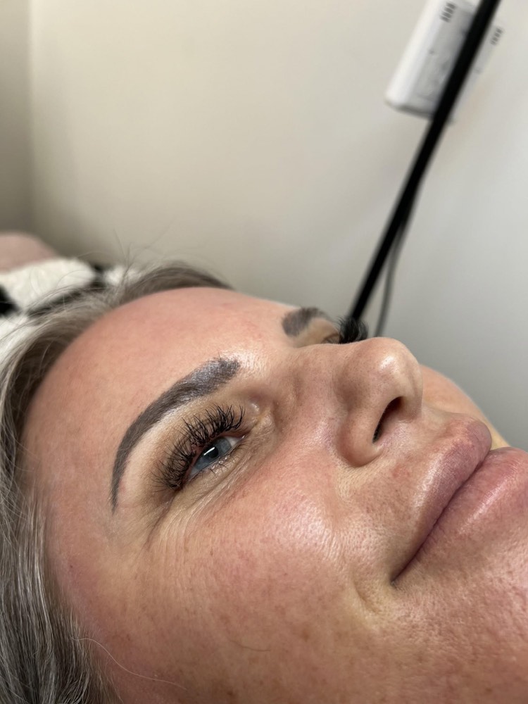 Classic lash extensions
